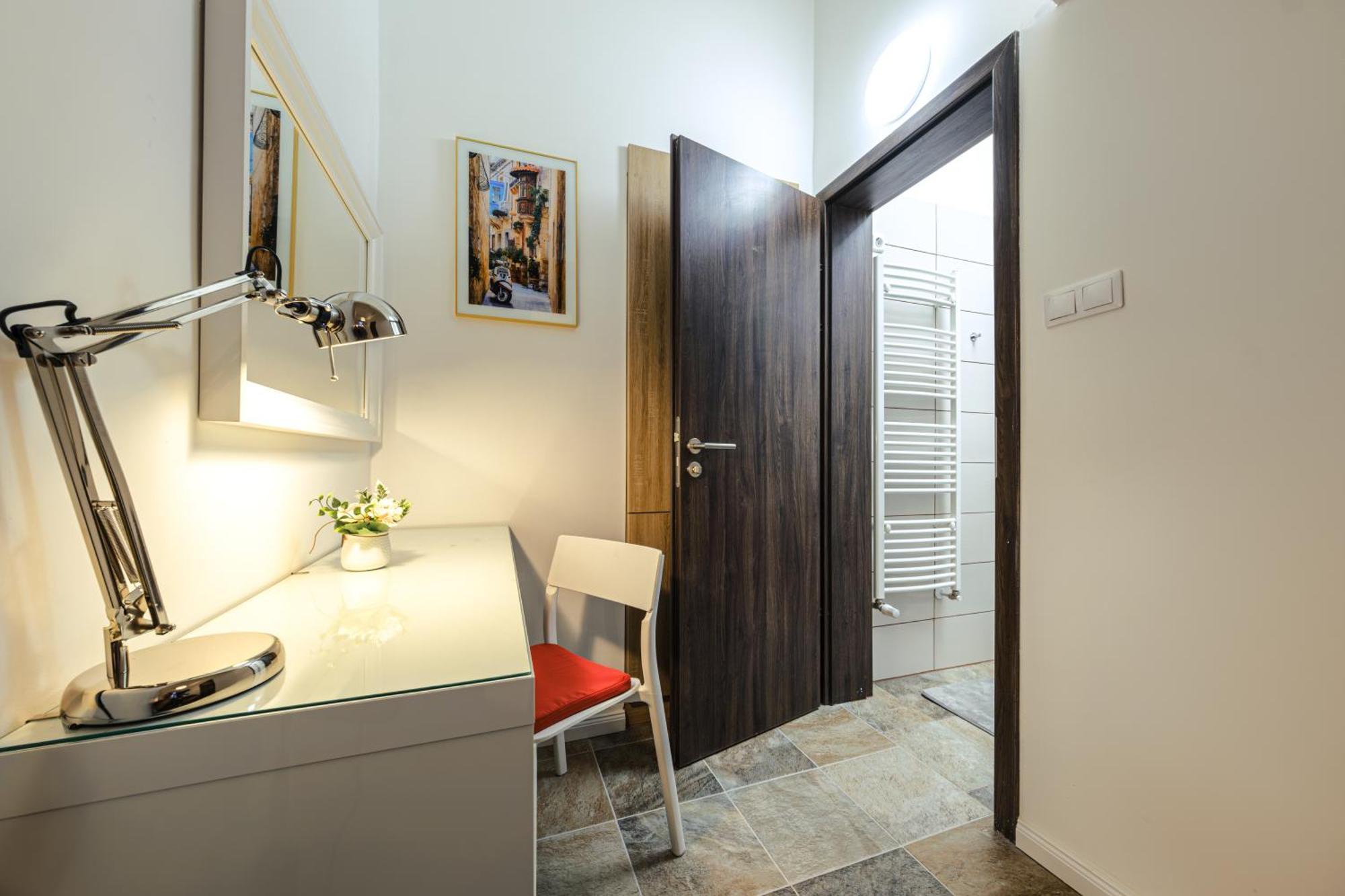 Soho Downtown Apartment Budapest Exteriör bild