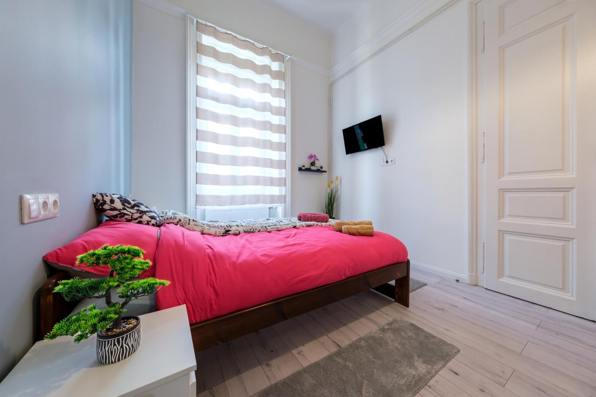 Soho Downtown Apartment Budapest Exteriör bild