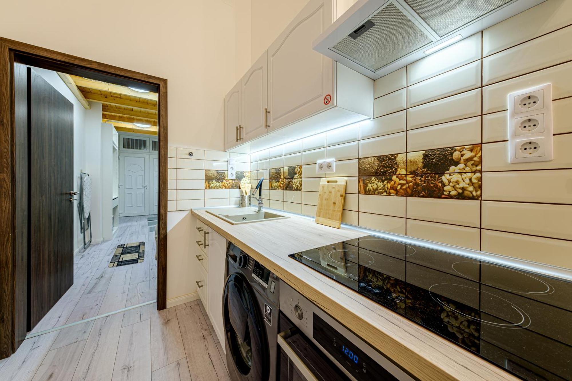Soho Downtown Apartment Budapest Exteriör bild